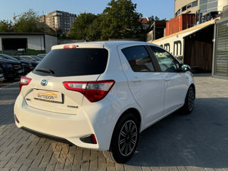 Toyota Yaris foto 3