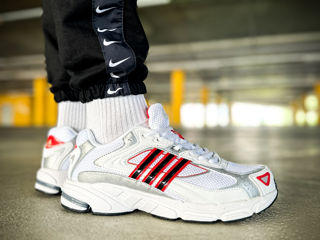 Adidas Response Cl White/Red foto 2