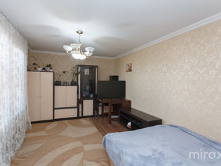 Apartament cu 2 camere, 50 m², Centru, Chișinău foto 4