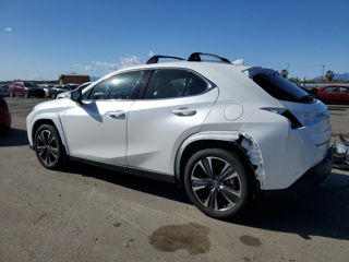 Lexus UX foto 3