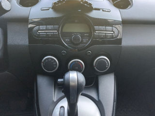 Mazda 2 foto 6