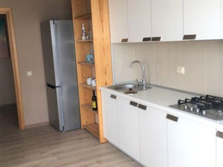 Apartament cu 1 cameră, 75 m², Centru, Chișinău foto 2