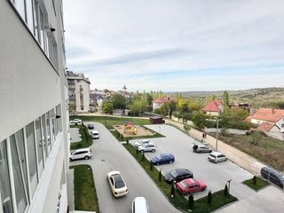 Ialoveni ( 56m2: 1 dormitor, bucataria cu living 20m2) foto 7