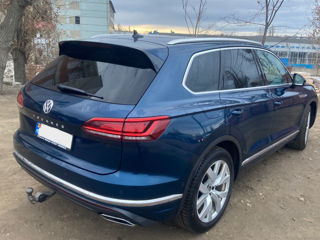 Volkswagen Touareg foto 5