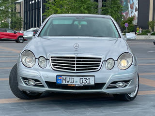 Mercedes E-Class foto 2