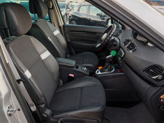 Renault Grand Scenic foto 13