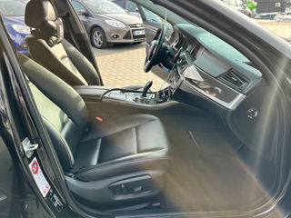 BMW 5 Series foto 17