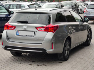 Toyota Auris foto 3