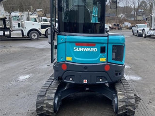 Miniexcavator sunward swe35uf de vanzare, ca nou!! foto 10