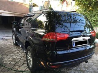 Mitsubishi Pajero Sport foto 6