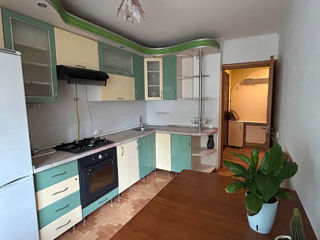 Apartament cu 3 camere, 74 m², Ciocana, Chișinău foto 2