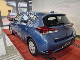 Toyota Auris foto 4