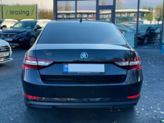 Skoda Superb foto 7