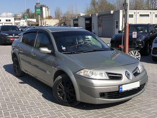 Renault Megane foto 4