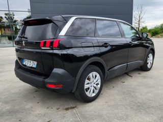 Peugeot 5008 foto 2