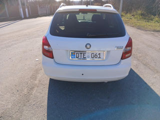 Skoda Fabia foto 2