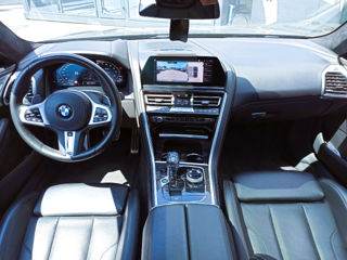 BMW 8 Series foto 8