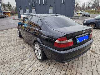 BMW 3 Series foto 3