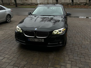 BMW 5 Series foto 2