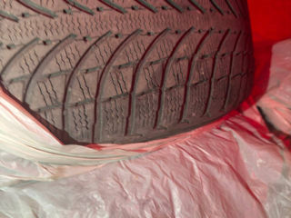 Бринжстоун шины 275/45 r20 два передних подходит на BMW G05 foto 0