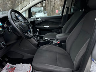 Ford C-Max foto 8