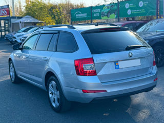 Skoda Octavia foto 6