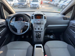 Opel Zafira foto 14