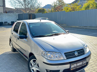 Fiat Punto foto 2