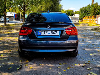 BMW 3 Series foto 5