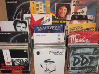 Vinyl. виниловые пластинки.