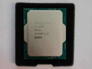 Intel Core i3-12100 / Pentium Gold G7400