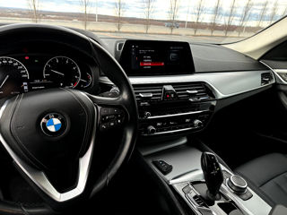 BMW 5 Series foto 9