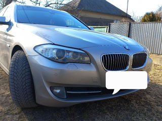 BMW 5 Series foto 1