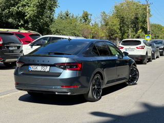 Skoda Superb foto 3