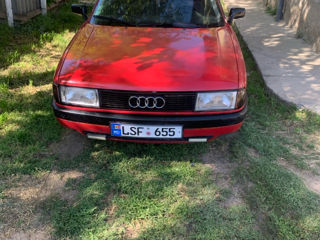 Audi 80