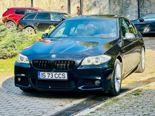 BMW 5 Series foto 2