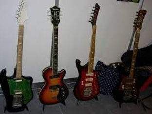 Куплю советского периода гитары, гитарные комплектующие, педали, эффекты. foto 1