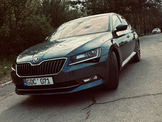 Skoda Superb foto 4