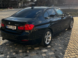 BMW 3 Series foto 4