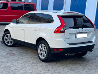 Volvo XC60 foto 5