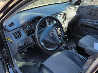 KIA Rio foto 5