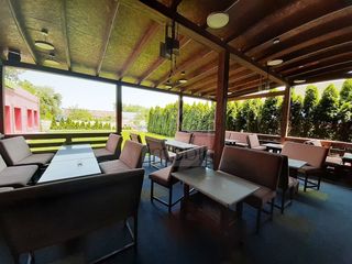 Spre chirie - cafenea cu terasă, amplasată în sectorul Botanica! foto 1