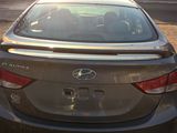 Hyundai Elantra foto 7