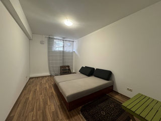 Apartament cu 2 camere, 63 m², Buiucani, Chișinău foto 3