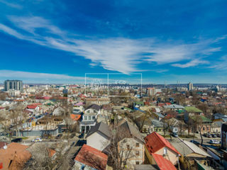 Apartament cu 3 camere,  Centru,  Chișinău,  Chișinău mun. foto 2