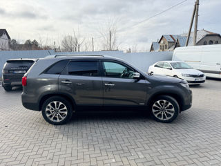 KIA Sorento foto 6