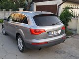 Audi Q7 foto 2