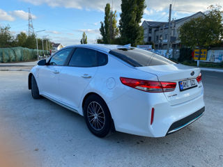 KIA Optima foto 10