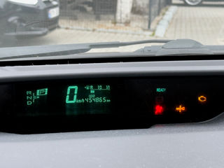 Toyota Prius foto 13