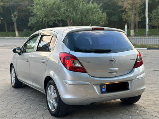 Opel Corsa foto 5